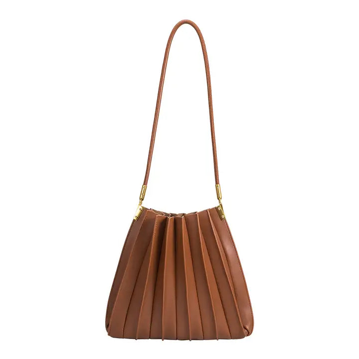 Carrie Saddie Shoulder Bag